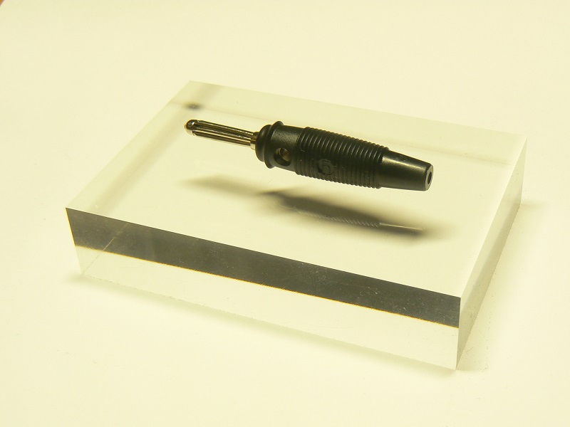 Hirschmann Büschelstecker schwarz